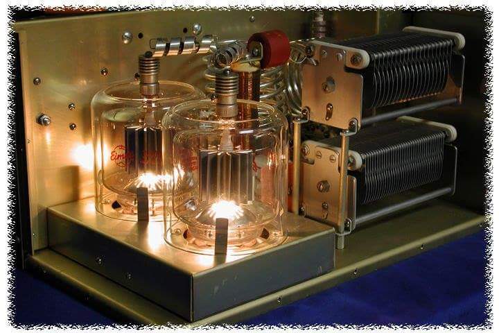 ΤΟ ΡΑΔΙΟΕΡΑΣΙΤΕΧΝΙΚΟ ΡΑΔΙΟΦΩΝΟ ΣΤΗΝ ΕΛΛΑΔΑ ΤΟΥ "ΧΤΕΣ" ΚΑΙ ΤΟΥ "ΣΗΜΕΡΑ", ....ΤΟΥ "ΑΥΡΙΟ" ?